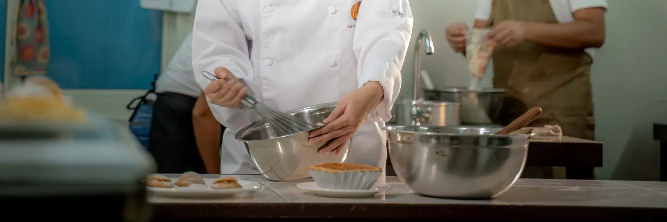 Hospitality student in Casa Amparo
